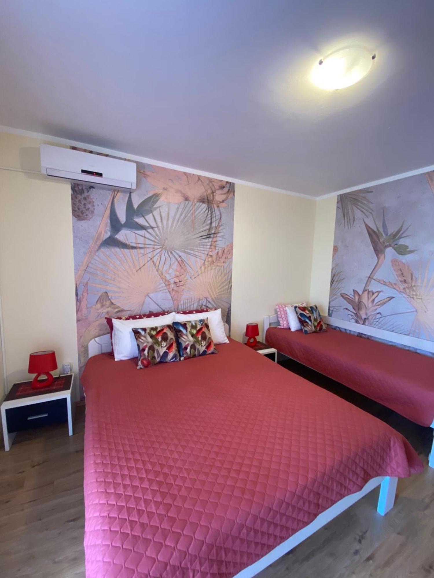 Apartments Villa Viktoria Tivat Eksteriør billede