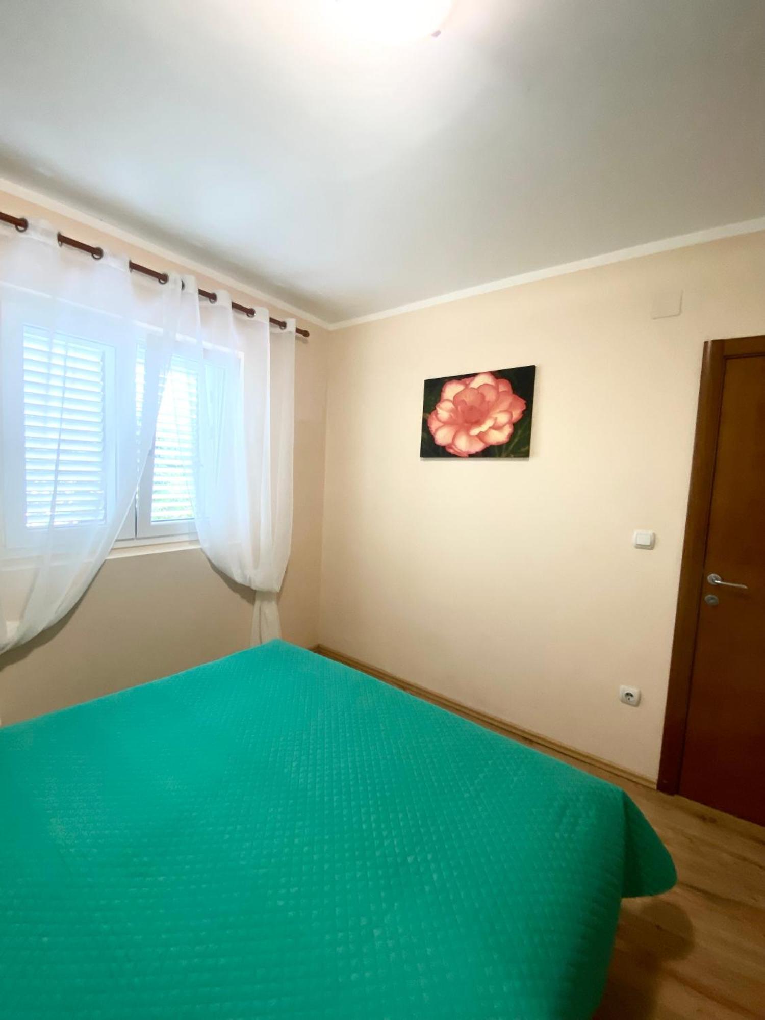 Apartments Villa Viktoria Tivat Eksteriør billede