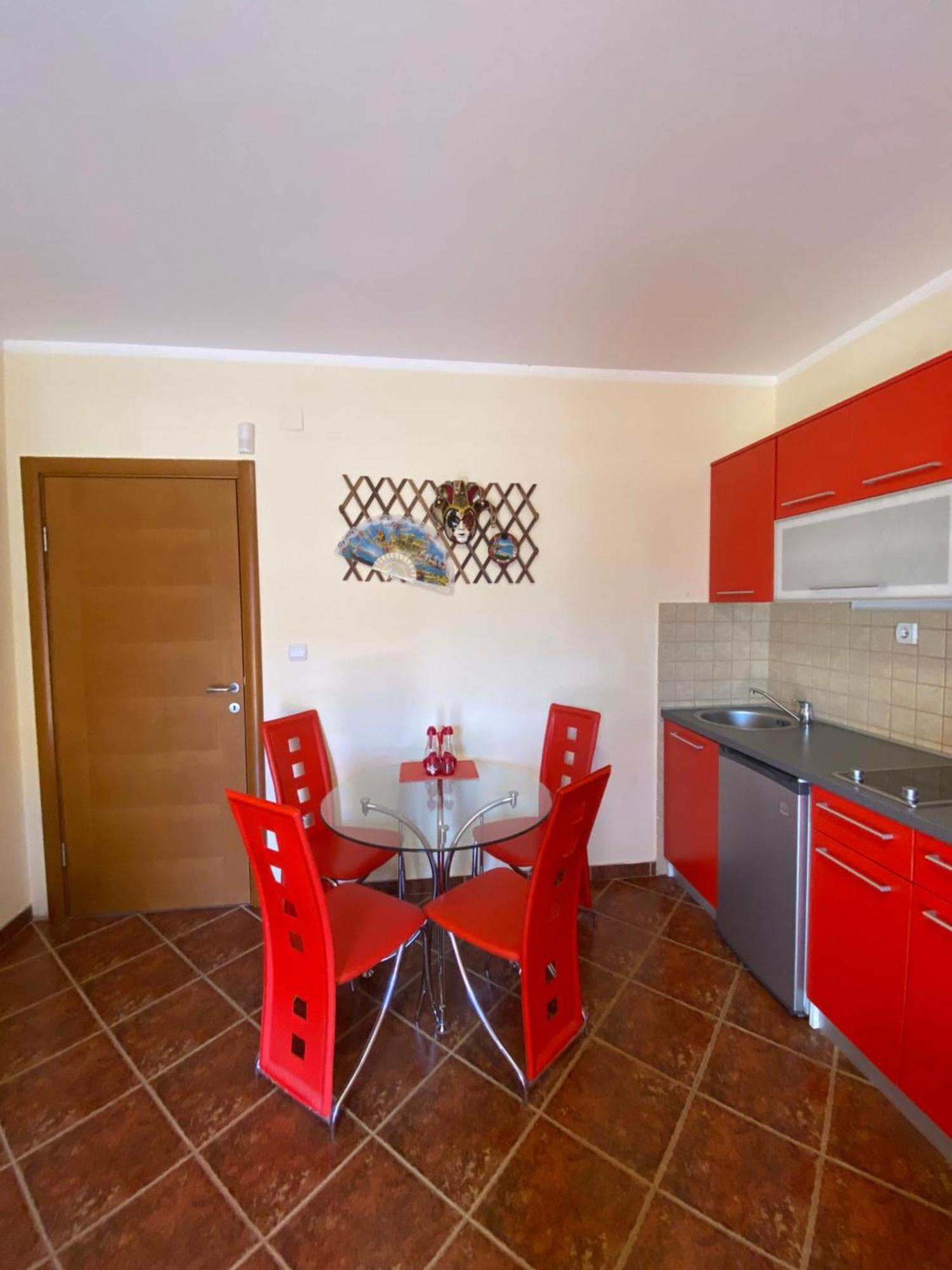 Apartments Villa Viktoria Tivat Eksteriør billede