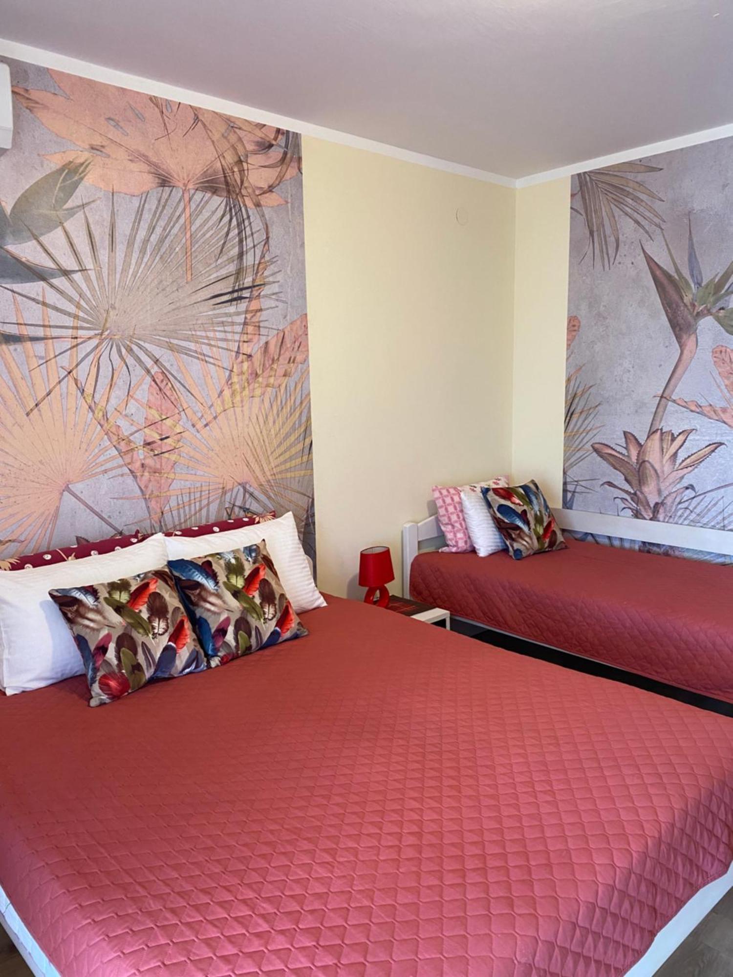 Apartments Villa Viktoria Tivat Eksteriør billede