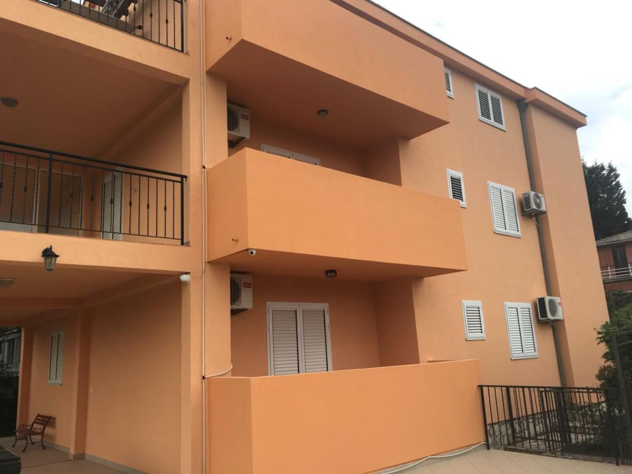 Apartments Villa Viktoria Tivat Eksteriør billede