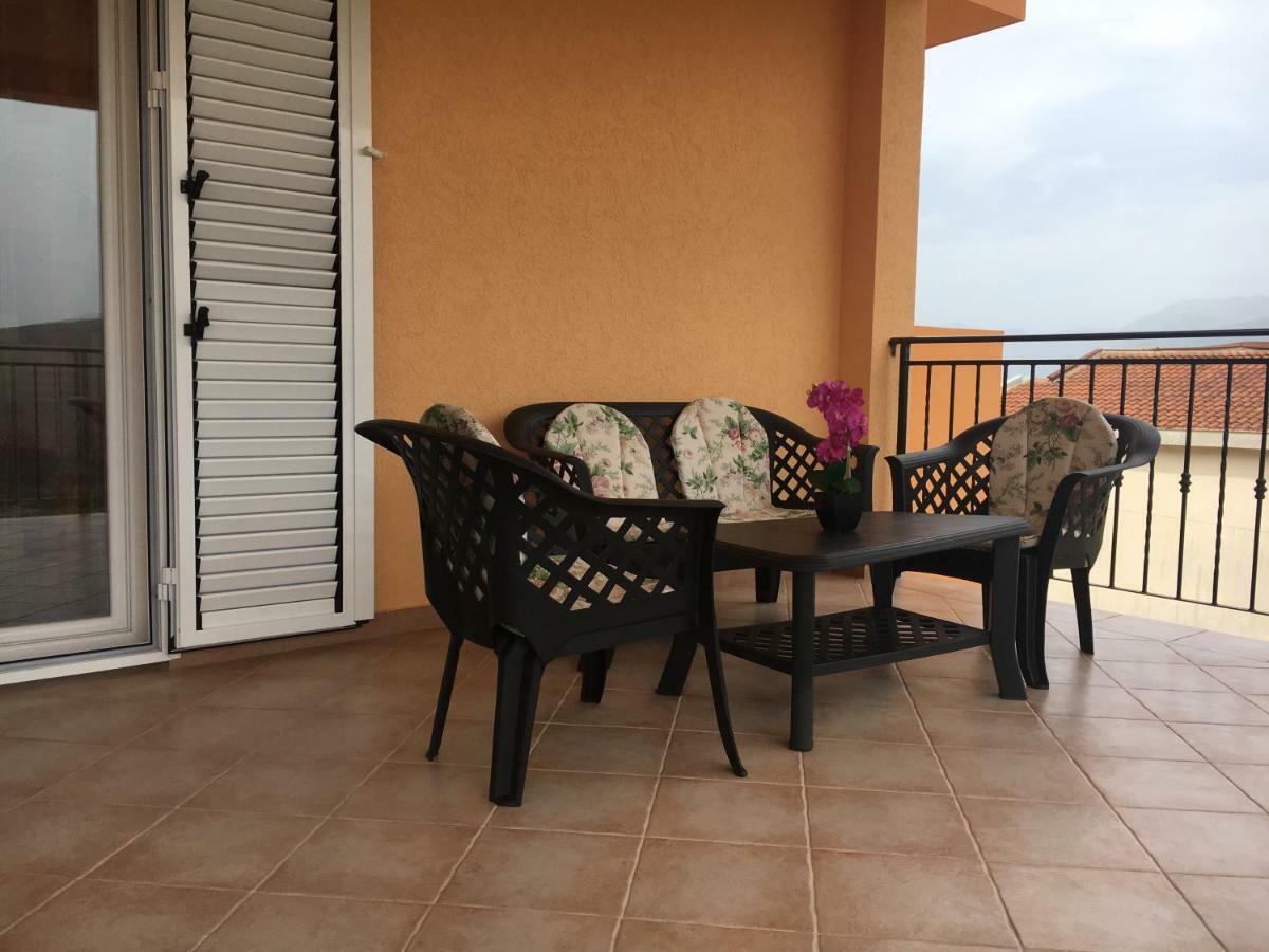 Apartments Villa Viktoria Tivat Eksteriør billede