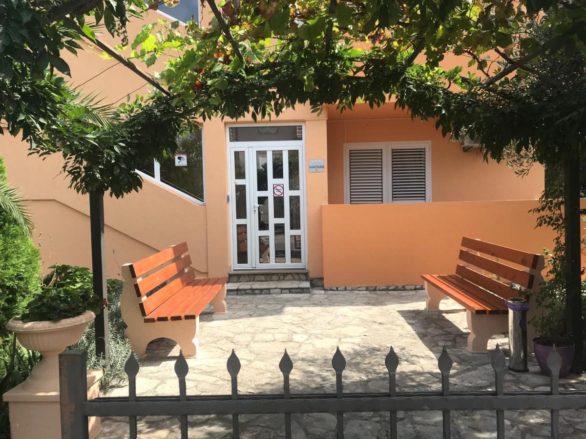 Apartments Villa Viktoria Tivat Eksteriør billede