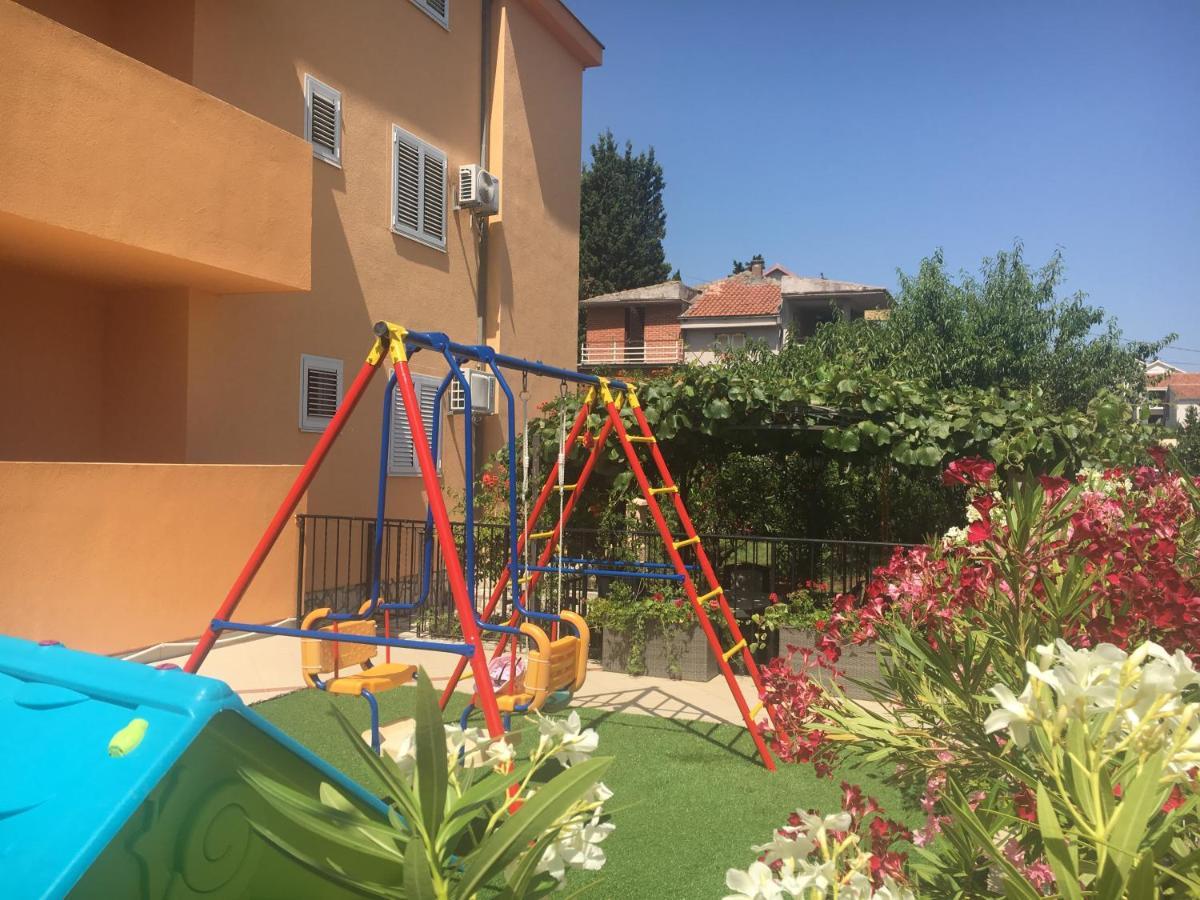 Apartments Villa Viktoria Tivat Eksteriør billede